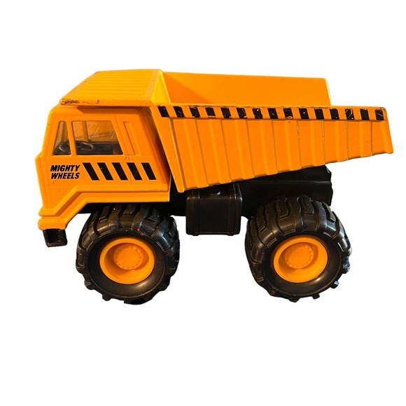 Vintage 1998 Soma Mighty Wheels 7''X 4.5” Die Cast Yellow Dump Truck Great Shape - Picture 1 of 13